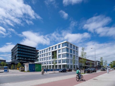 Sustainable Construction: BENGglas and BENGsolar Set the New Standard